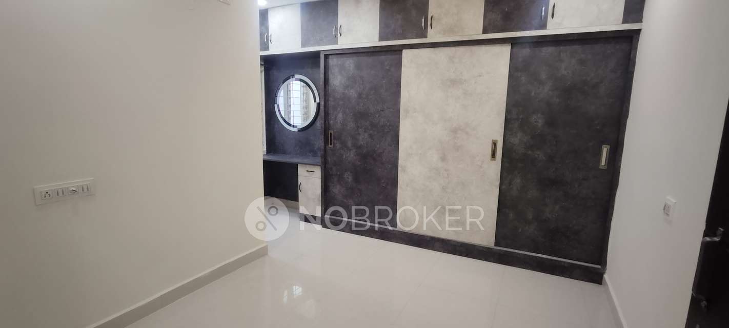 2 BHK Flat In Apartment For Sale  In Gajularamaram