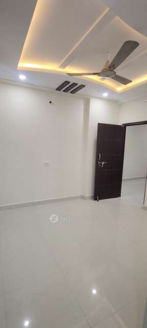 2 BHK Flat In Apartment For Sale  In Gajularamaram