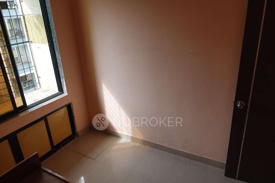 3 BHK Flat In Sarvodaya Srusti Chs For Sale  In Dombivali East