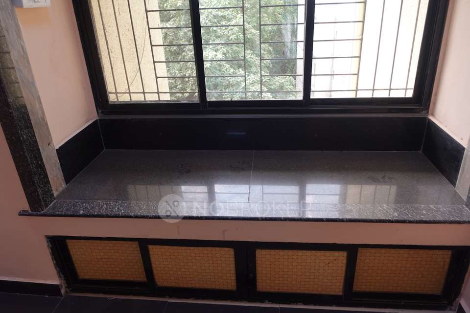 3 BHK Flat In Sarvodaya Srusti Chs For Sale  In Dombivali East