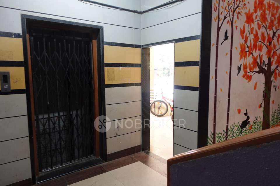 3 BHK Flat In Sarvodaya Srusti Chs For Sale  In Dombivali East