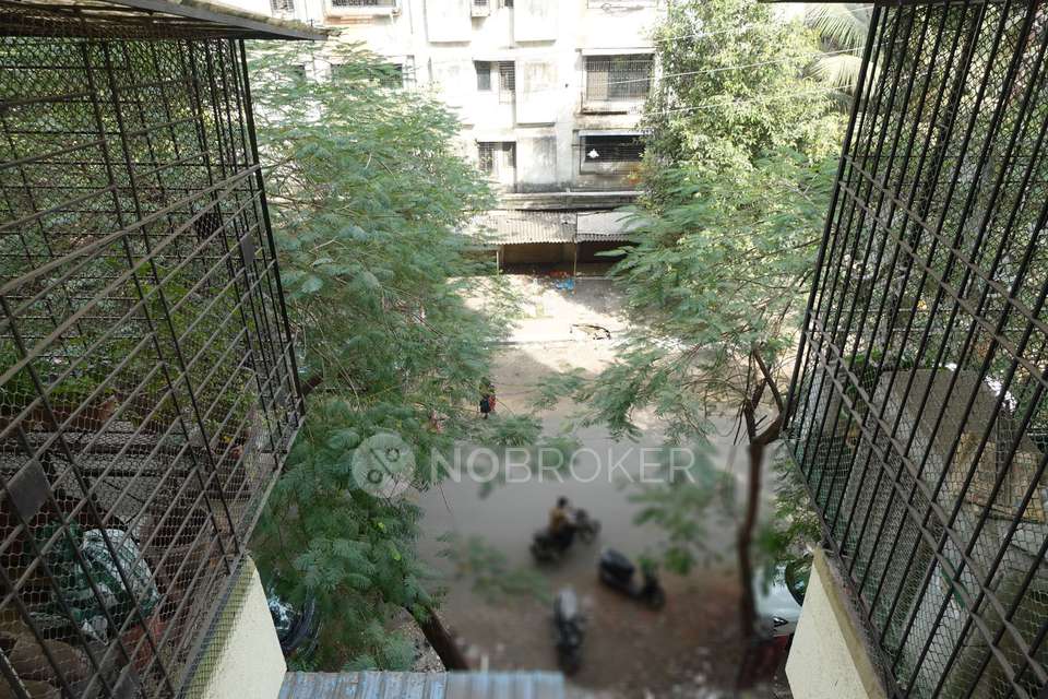 3 BHK Flat In Sarvodaya Srusti Chs For Sale  In Dombivali East
