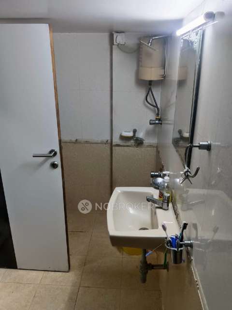 3 BHK Flat In Daffodils Apartment For Sale  In Malad West