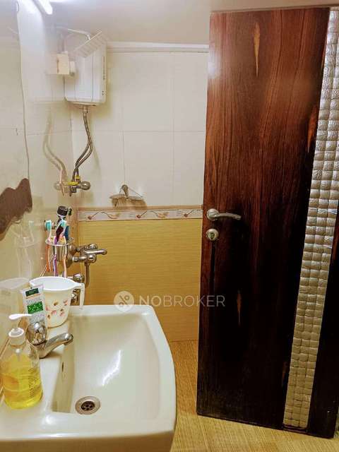 3 BHK Flat In Daffodils Apartment For Sale  In Malad West