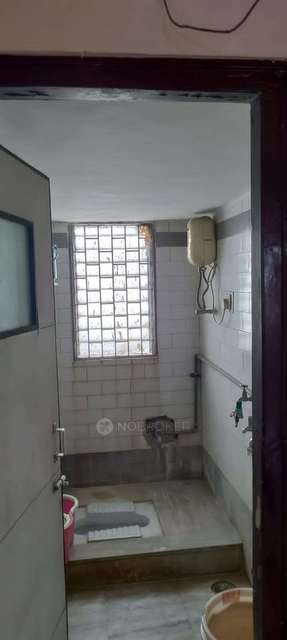 2 BHK Flat In Laxminagar Chs  For Sale  In Pokhran Road Number 1
