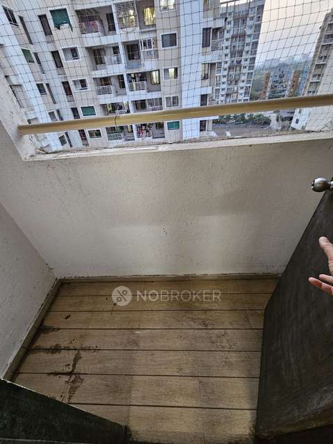 2 BHK Flat In Venkatesh Oxy Galaxy for Rent  In Wagholi