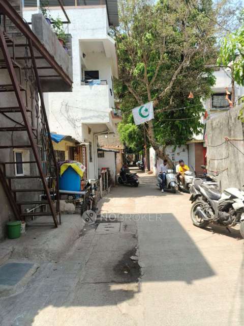 1 RK House for Lease  In Mitra Mandal Chowk