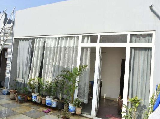 4+ BHK Flat For Sale  In Kukatpally