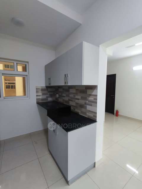 2 BHK Flat In Brigade Buena Vista For Sale  In Bommenahalli