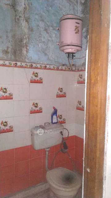 1 BHK Flat In Standalone Building   For Sale  In Krishna Nagar
