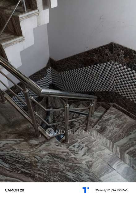 2 BHK Flat For Sale  In Shahdara