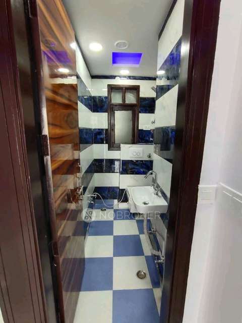 3 BHK Flat For Sale  In 31, Main Rajapuri Rd, Subhash Park Extn, Jain Colony, Uttam Nagar, New Delhi, Delhi, 110059, India