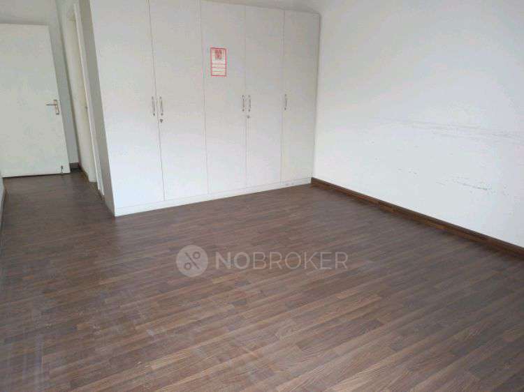 4 BHK Flat In Bptp Park 81 for Rent  In Sector 81