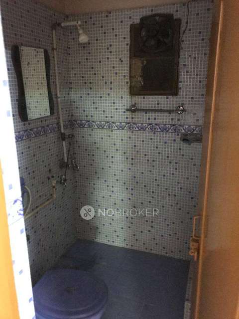 2 BHK Flat For Sale  In Dilshad Colony