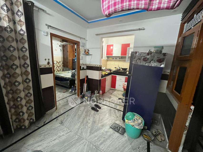 2 BHK Flat For Sale  In Uttam Nagar