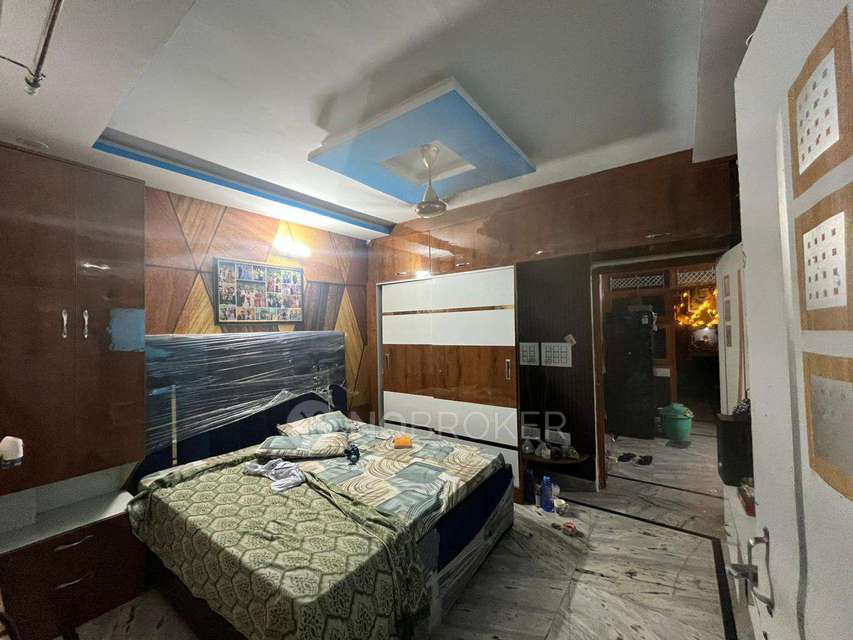 2 BHK Flat For Sale  In Uttam Nagar