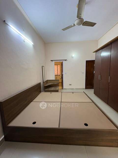 2 BHK House for Rent  In Rajouri Garden