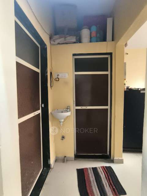 1 RK Flat In Vinayak Garden For Sale  In Desale Pada