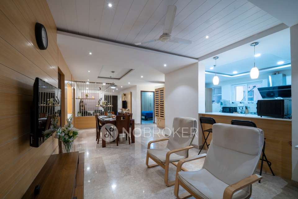 3 BHK Flat In Aditya Empress Towers For Sale  In Shaikpet