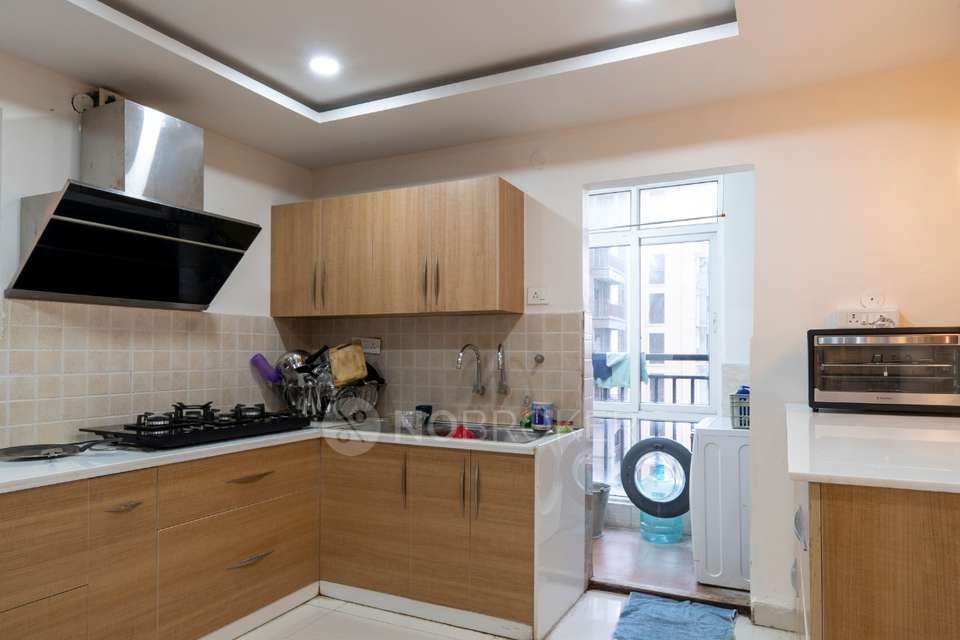 3 BHK Flat In Aditya Empress Towers For Sale  In Shaikpet