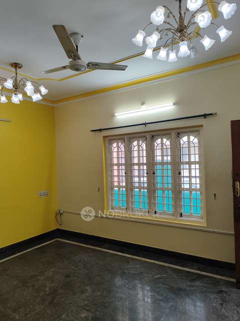 4+ BHK Flat For Sale  In Yeswanthpur
