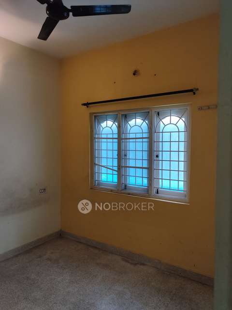 4+ BHK Flat For Sale  In Yeswanthpur