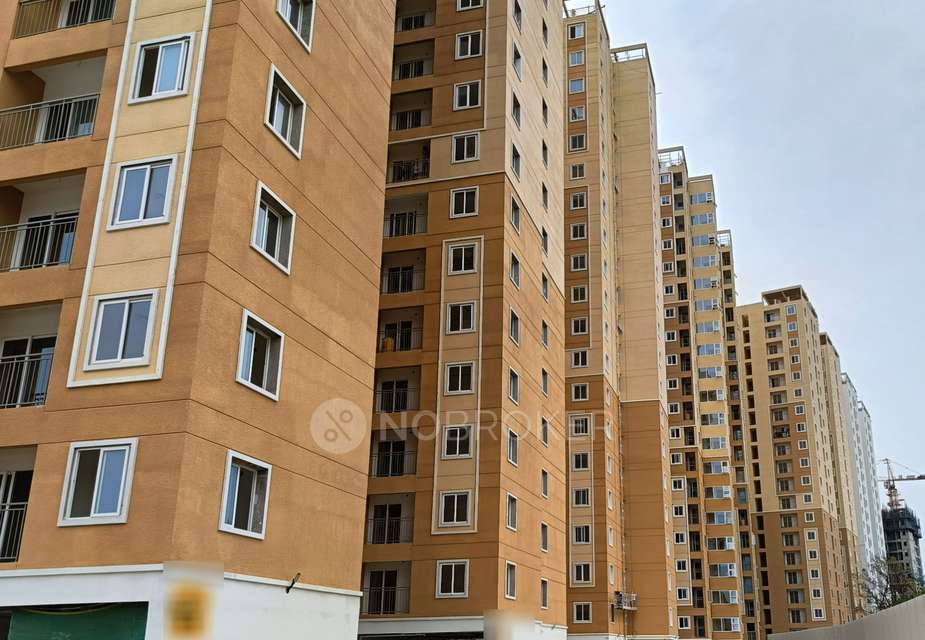 2 BHK Flat In Urbanrise Manhattan Condos For Sale  In Padur