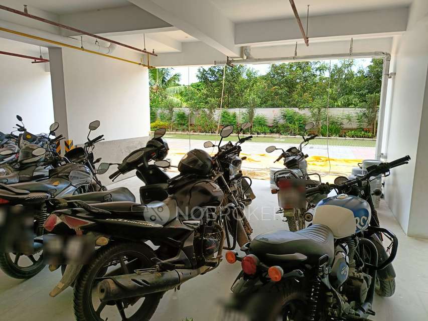 2 BHK Flat In Urbanrise Manhattan Condos For Sale  In Padur