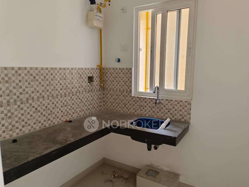 2 BHK Flat In Urbanrise Manhattan Condos For Sale  In Padur