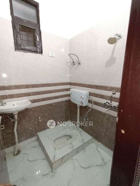 2 BHK Flat In Builder Floor For Sale  In Ved Vihar