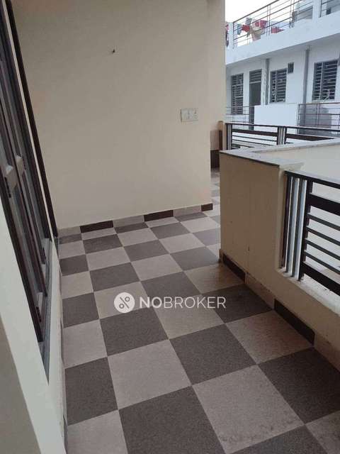 1 BHK House for Rent  In Palam Vihar Extension