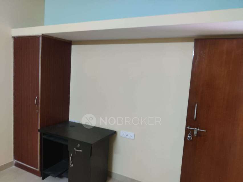 1 RK House for Rent  In Tavarekere
