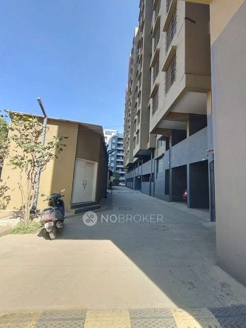 1 BHK Flat In Mumbai - Pune Expy, Pune, Maharashtra 412101 for Rent  In Runal Spacio
