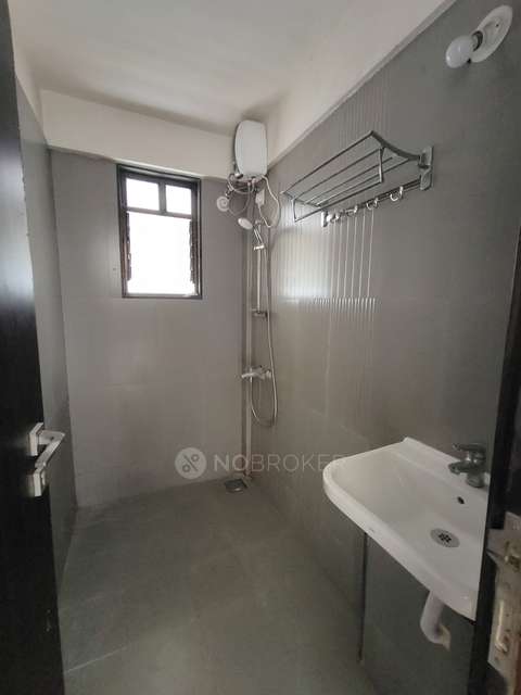 1 BHK Flat In Mumbai - Pune Expy, Pune, Maharashtra 412101 for Rent  In Runal Spacio
