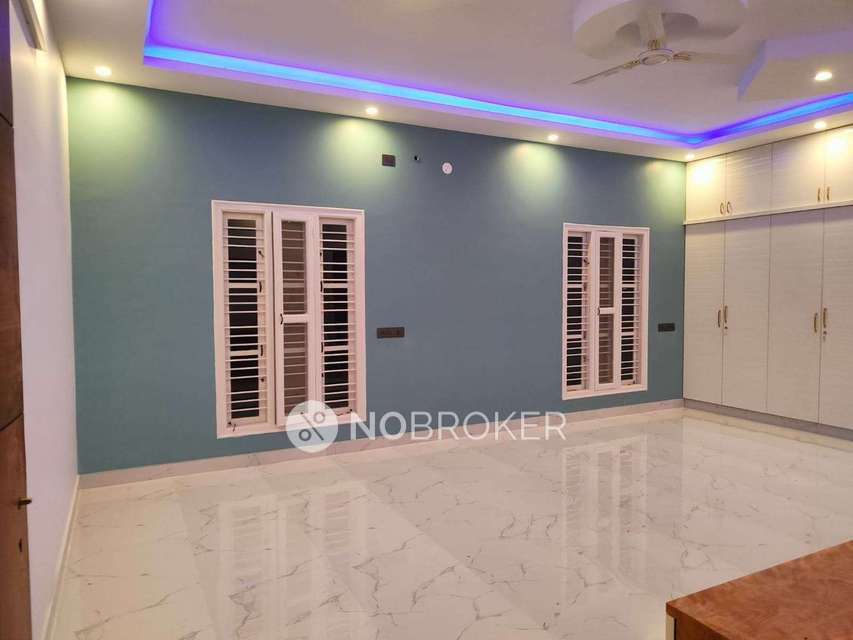 4+ BHK House For Sale  In Margondanahalli