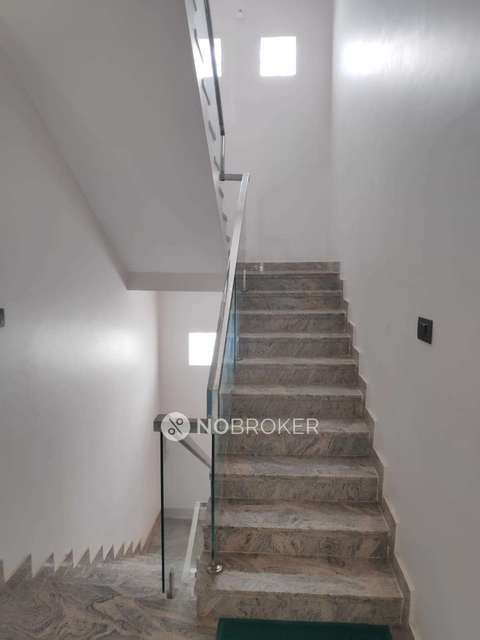 4+ BHK House For Sale  In Margondanahalli