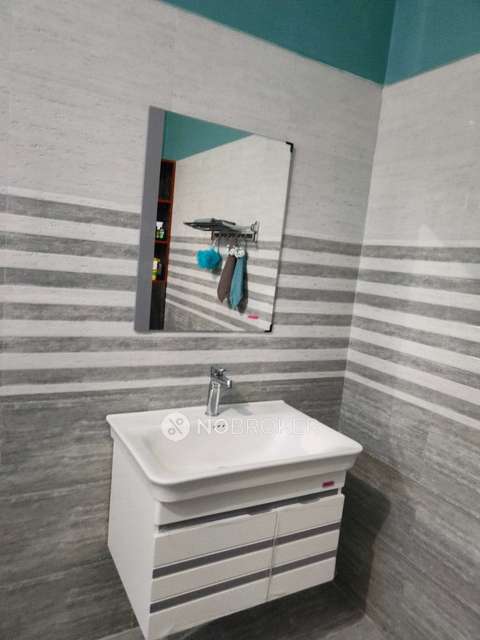 4+ BHK House For Sale  In Margondanahalli