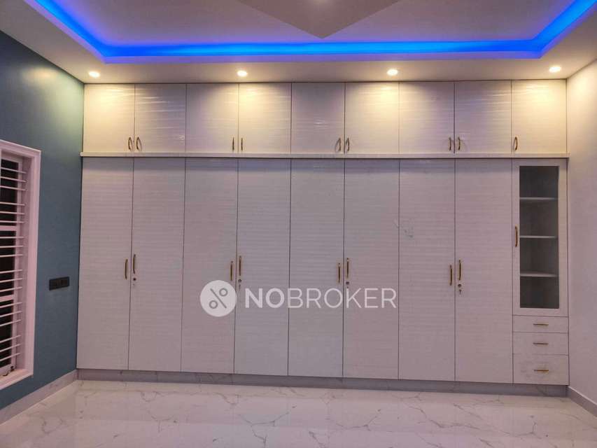 4+ BHK House For Sale  In Margondanahalli