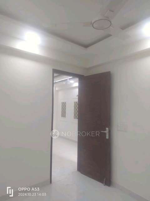 2 BHK Flat In Sky Homes For Sale  In Sector 73