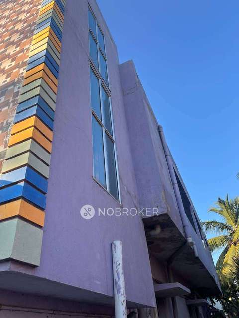 4+ BHK House For Sale  In Attipattu