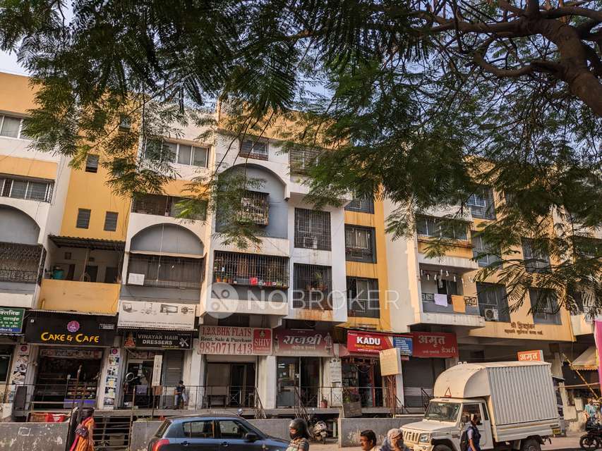 Shared Room for Male In 1 BHK  In Shivshankar Society In Kothrud, 