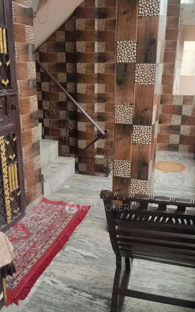 2 BHK Flat For Sale  In Nehru Nagar Iii, Nehru Nagar