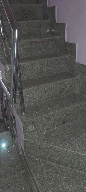 2 BHK Flat In Vijay Vihar For Sale  In Rohini