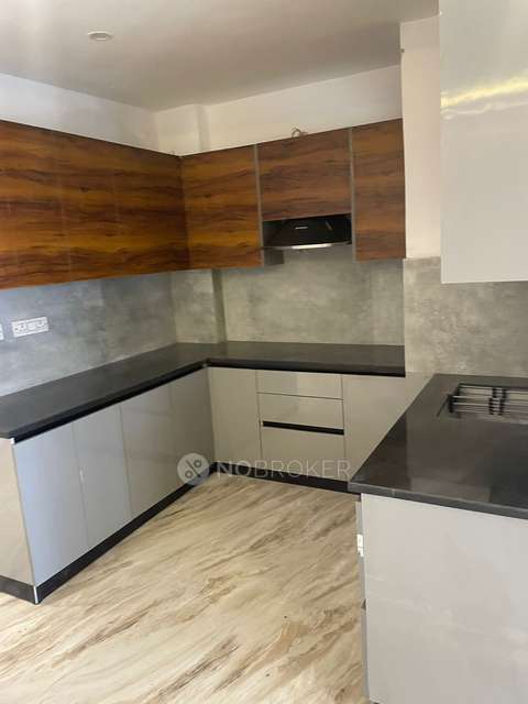 3 BHK Flat In Jaunapur For Sale  In Radhey Mohan Drive