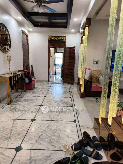 3 BHK Flat For Sale  In Roop Nagar