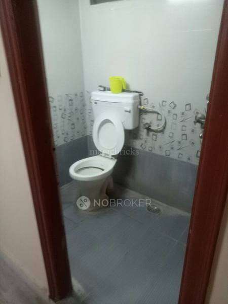 2 BHK Flat For Sale  In New Nallakunta