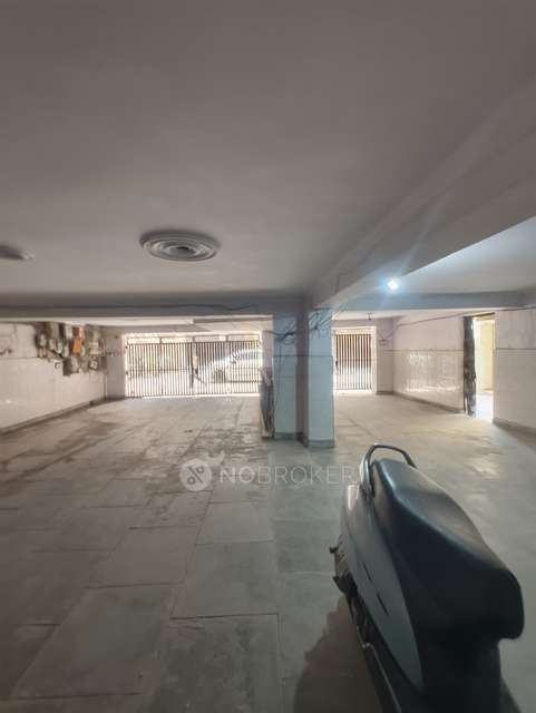 3 BHK Flat In Apartments For Sale  In Param Puri, Uttam Nagar