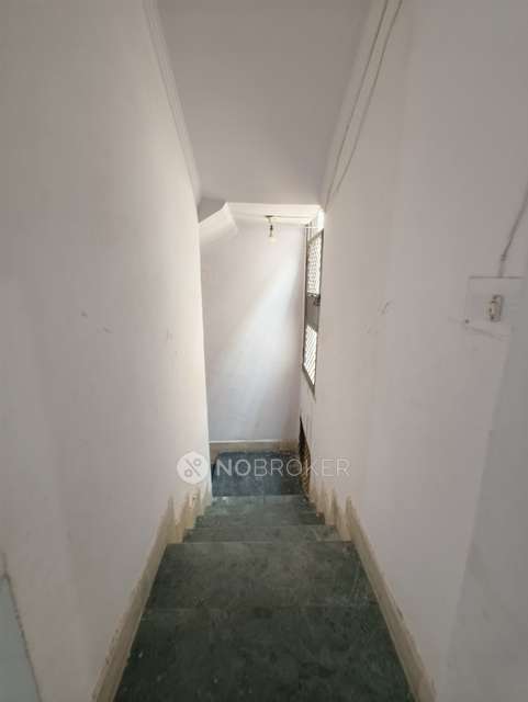 3 BHK Flat In Apartments For Sale  In Param Puri, Uttam Nagar