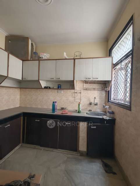 3 BHK Flat In Apartments For Sale  In Param Puri, Uttam Nagar