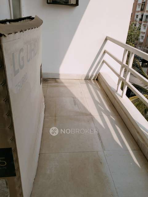 4 BHK Flat In Cbr Residency For Sale  In Manikonda